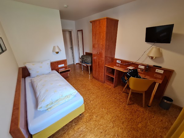 The-Crossing-Beuron Bed & Breakfast 5