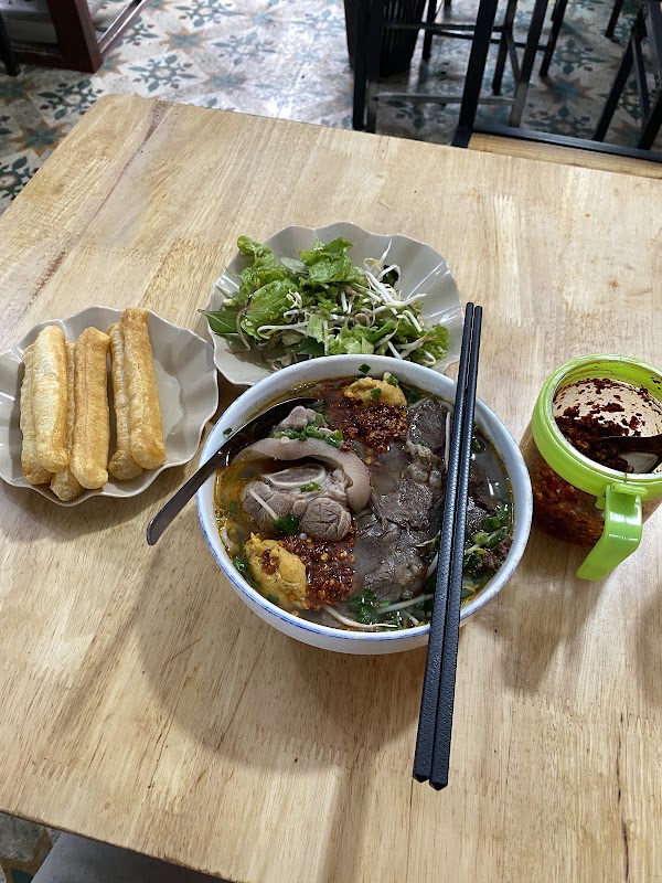 Bún bò Huế Huyền Anh 3