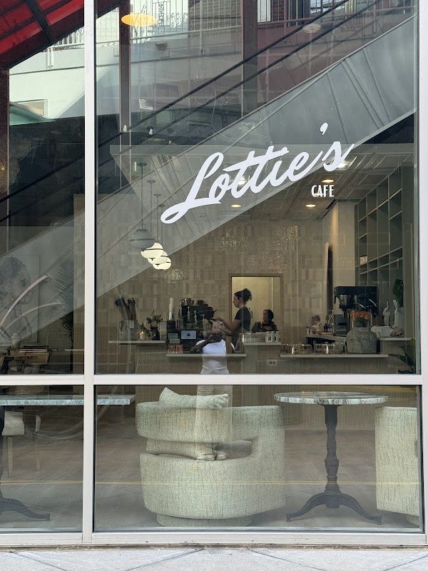 Lottie’s Cafe