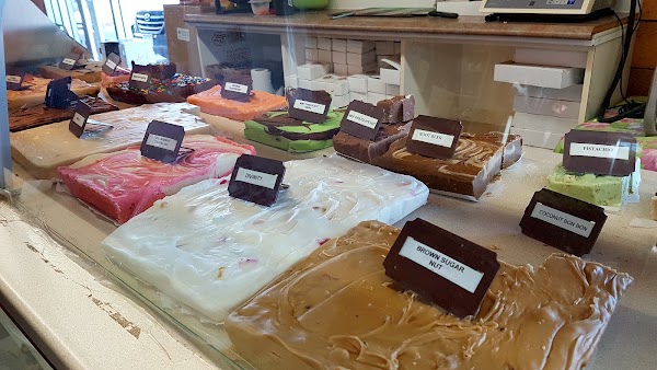 Hennigar's Farm Market 3