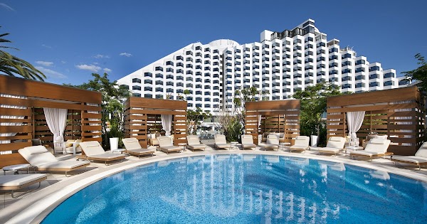 Crown Metropol Perth 1