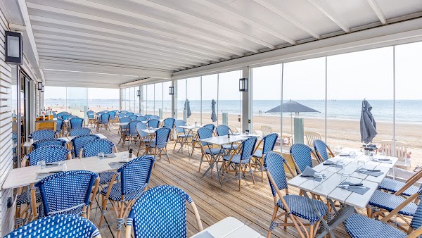 Monica - Le Clan des Mamma, Pizzas & Cocktails - La Baule, Restaurant de plage