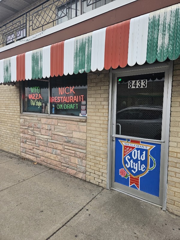 Vito & Nick's Pizzeria 3