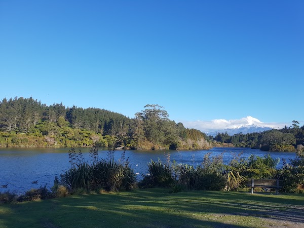 Lake Mangamahoe 5