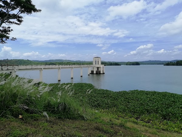 Caliraya Lake 1