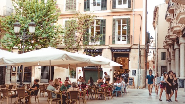 Mistral Coffee House 1
