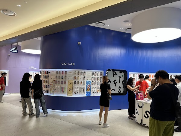 CASETiFY STUDiO The Hyundai Seoul 5