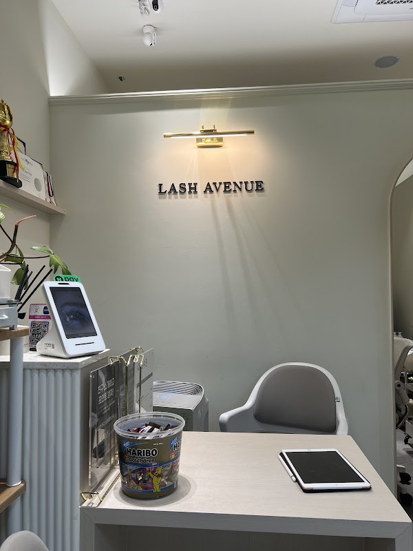 Lash Avenue #1 - Eyelash, Nail & Waxing Franchise Salon in Seoul