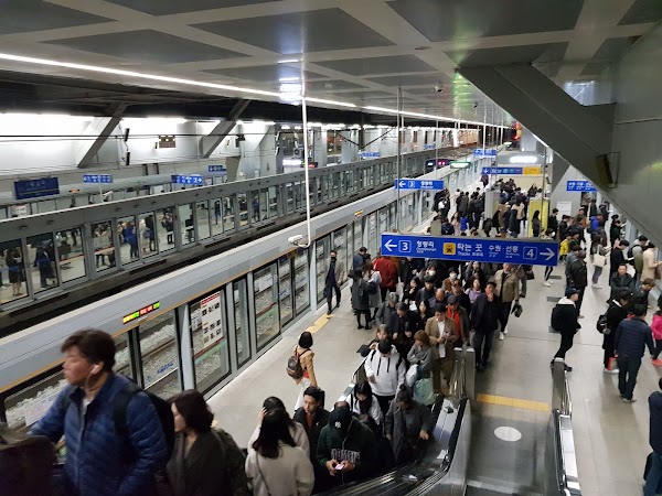 Wangsimni Station 5