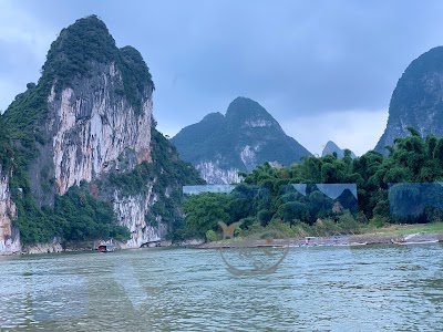 Crown Cave Scenic Spot