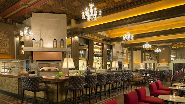 OAK Long Bar + Kitchen 1