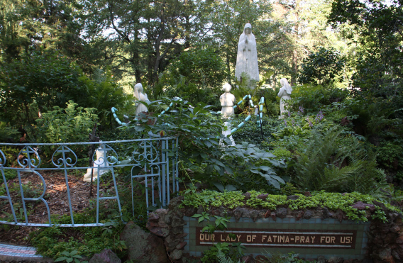 Rudolph Grotto Gardens 1