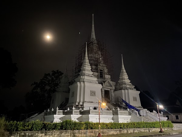 Wat Kaew Korawararam 3