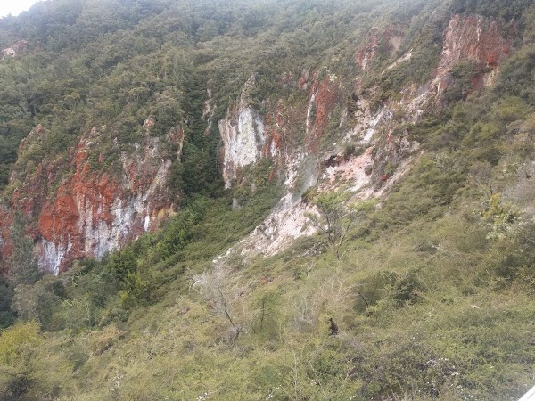 Rainbow Mountain Scenic Reserve 5