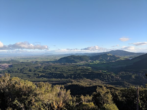 Rainbow Mountain Scenic Reserve 2