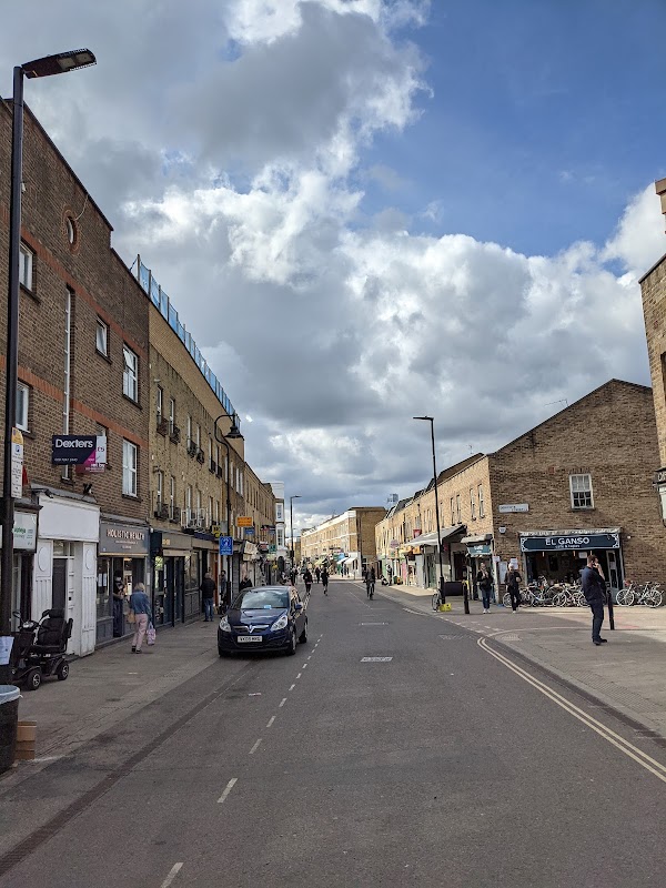 Broadway Market 1