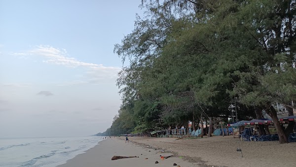 Mae Ram Phueng Beach 5