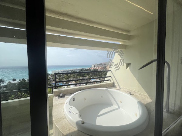 Grand Oasis Cancún 3