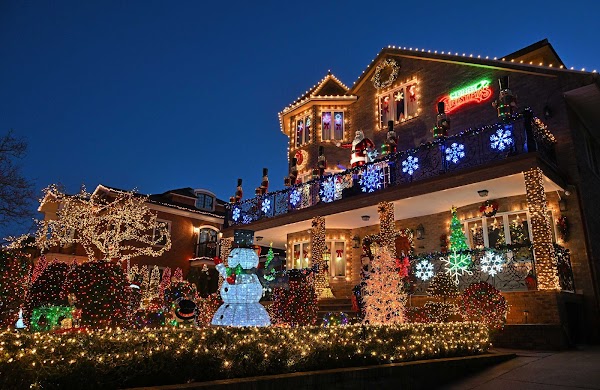 Dyker Heights Christmas Lights 4