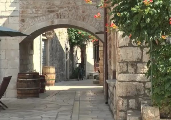 Fortress of Petar Hektorović 2