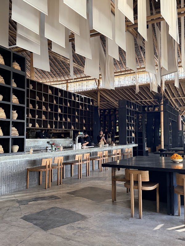 YUKI Uluwatu 5
