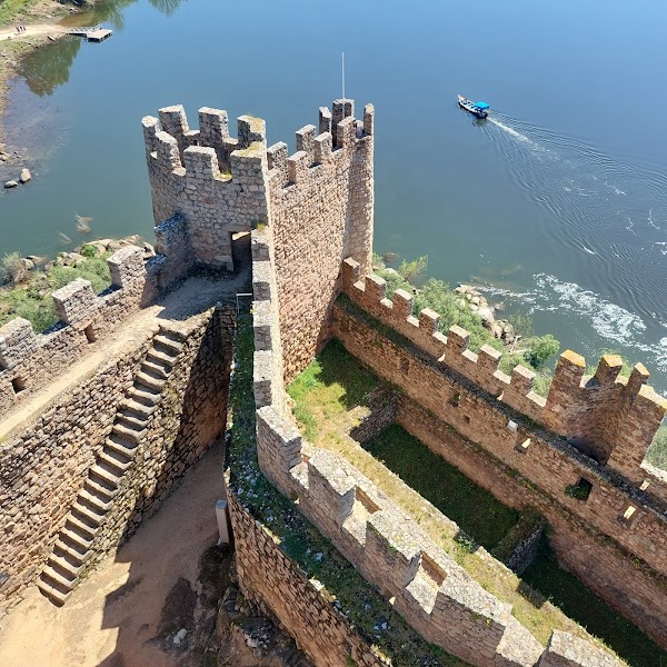 Almourol Castle 3