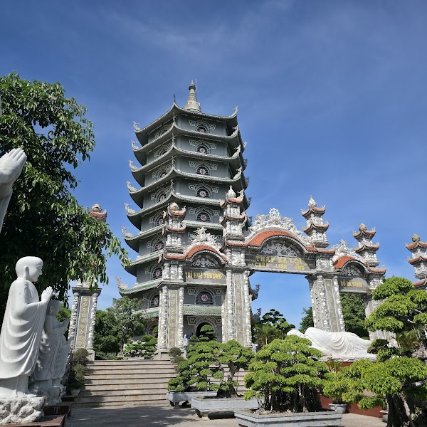 Lady Buddha 3