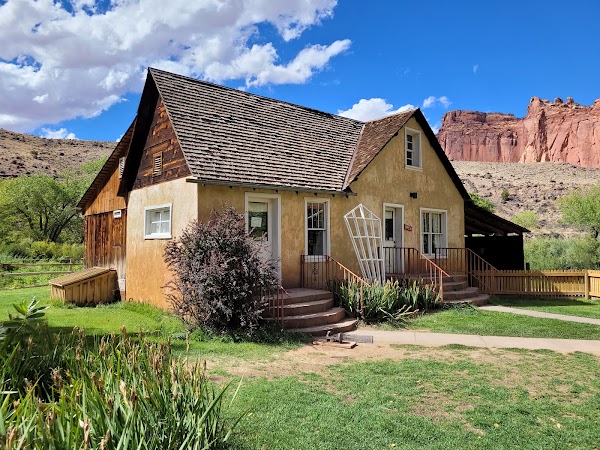 Gifford Homestead 1