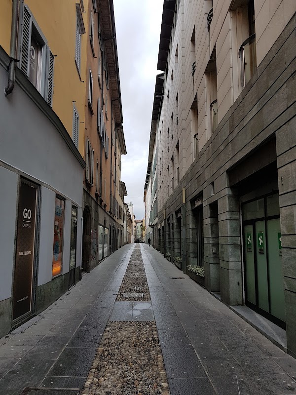 Via Sant'Orsola 2
