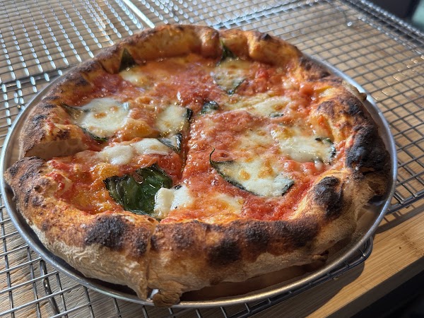 MARU MARU PIZZA 5