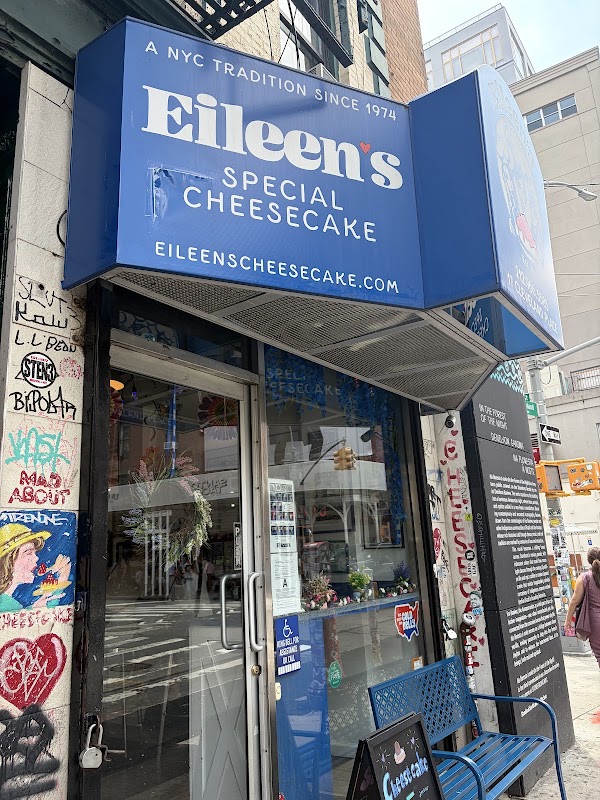 Eileen's Special Cheesecake 2
