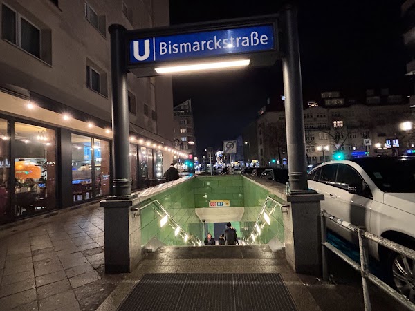 Bismarckstraße 3