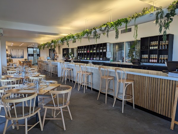 Esca Bimbadgen Restaurant