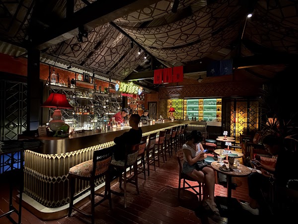 Mahaniyom Cocktail Bar 3