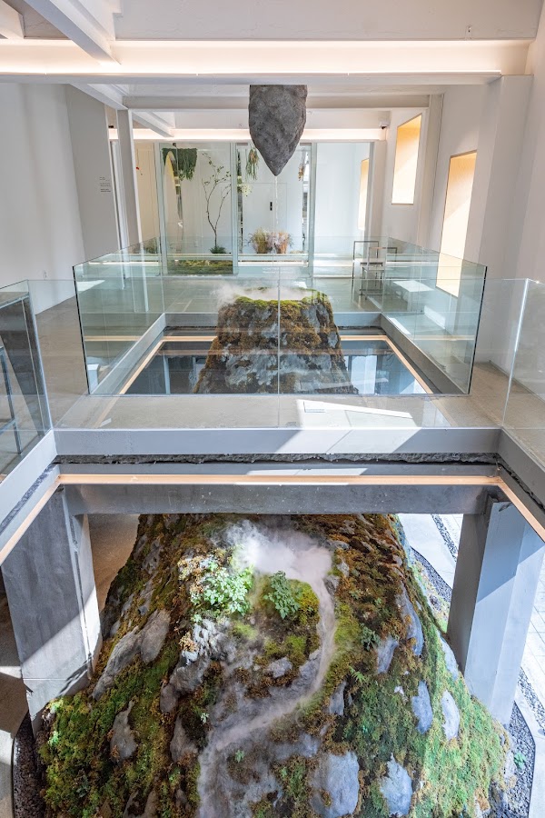 LEEDORIM Coffee & Vegan Bakery Gyeongbokgung Cafe 1