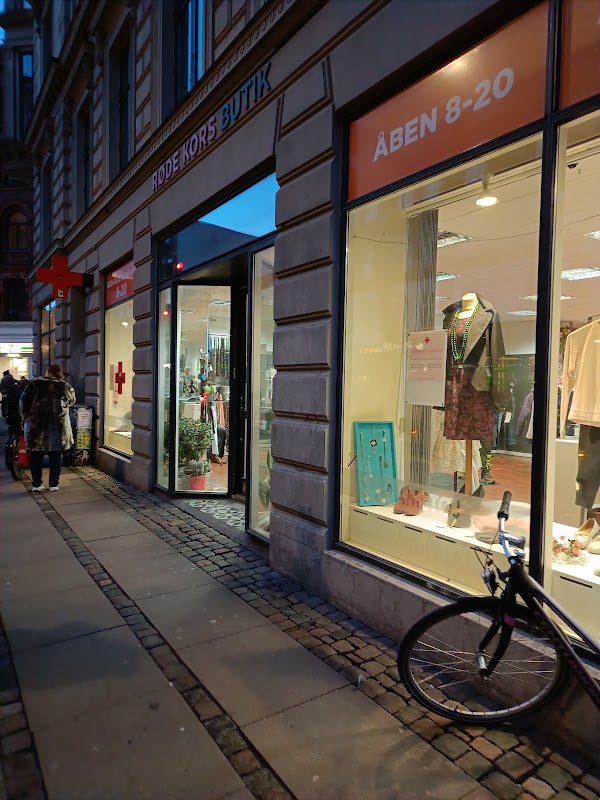 Røde Kors Butik 4