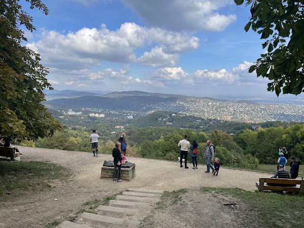 Normafa Park 5