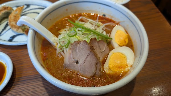 Ittenbari Ramen & Chahan Restaurant 4