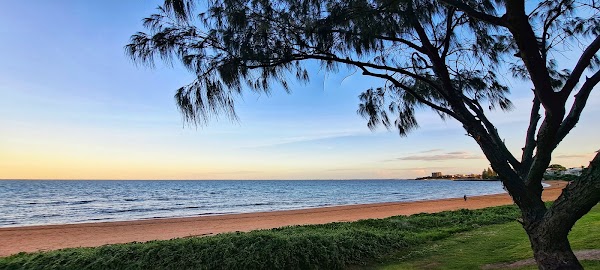 Queens Beach 2