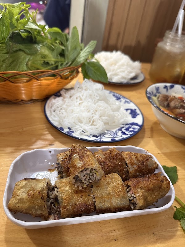 Bún chả Hà Nội - Nem rán Giang Tùng 5
