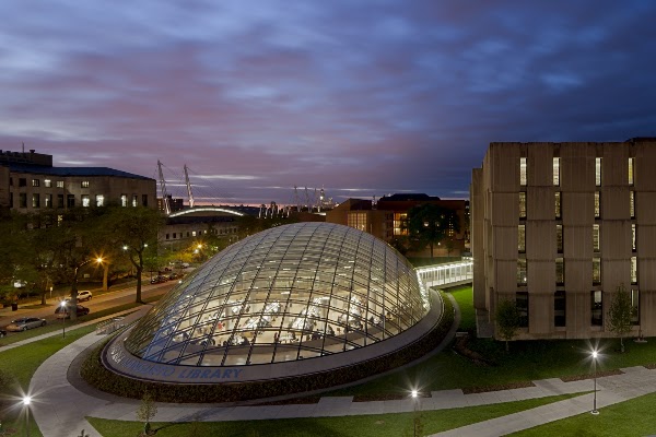 The Joe and Rika Mansueto Library 5