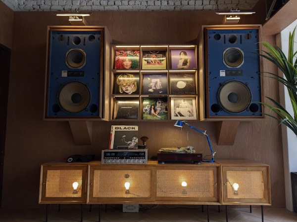 하우스오브바이닐 망원점 4