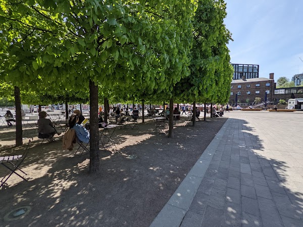 Granary Square 2