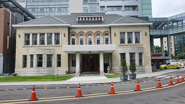 Gyeonggyojang House