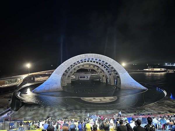 Sân khấu Kiss Square 1