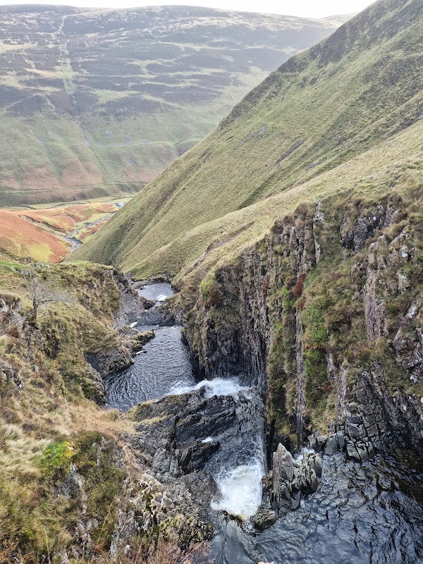 Grey Mare's Tail Waterfall 4
