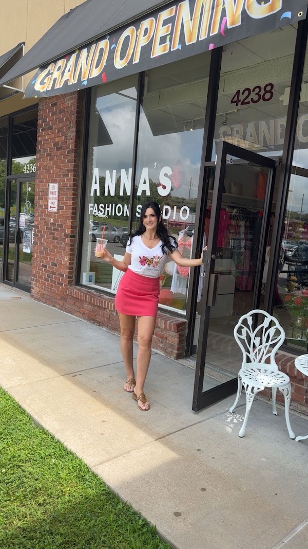 ANNA'S FASHION STUDIO