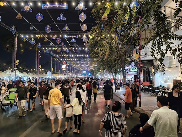 Preah Sisowath Quay 4
