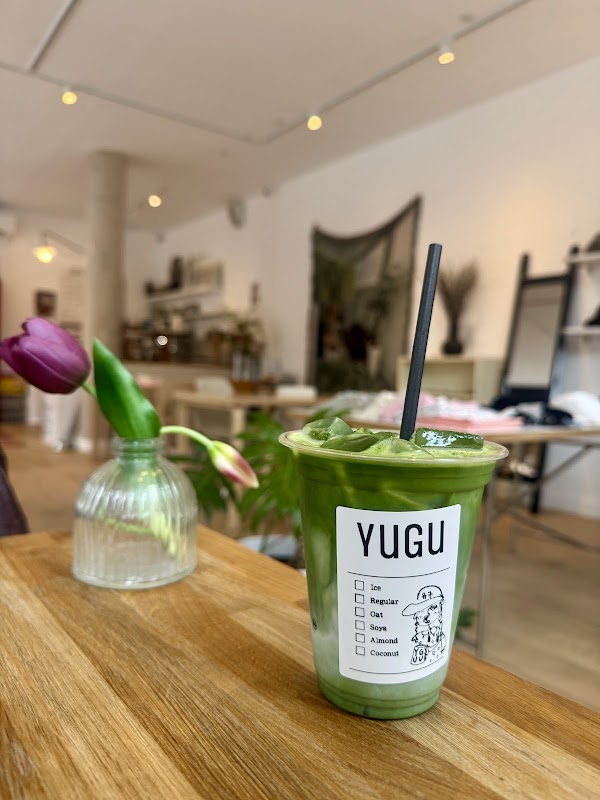 Look Left by YUGU | Cafe & Wine bar 4
