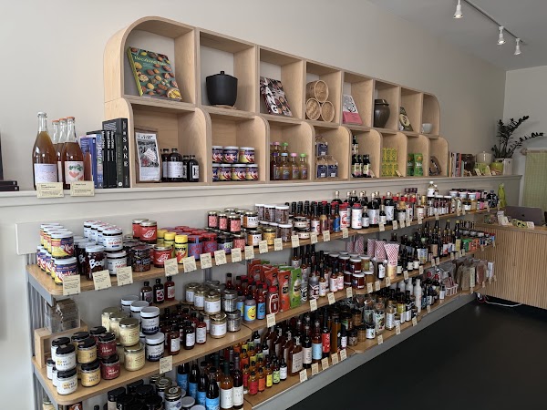 Onggi Market & Cafe 5